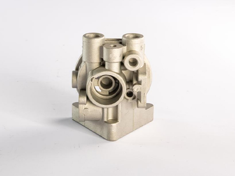 鋁壓鑄件熱處理后為什么會(huì)變形？